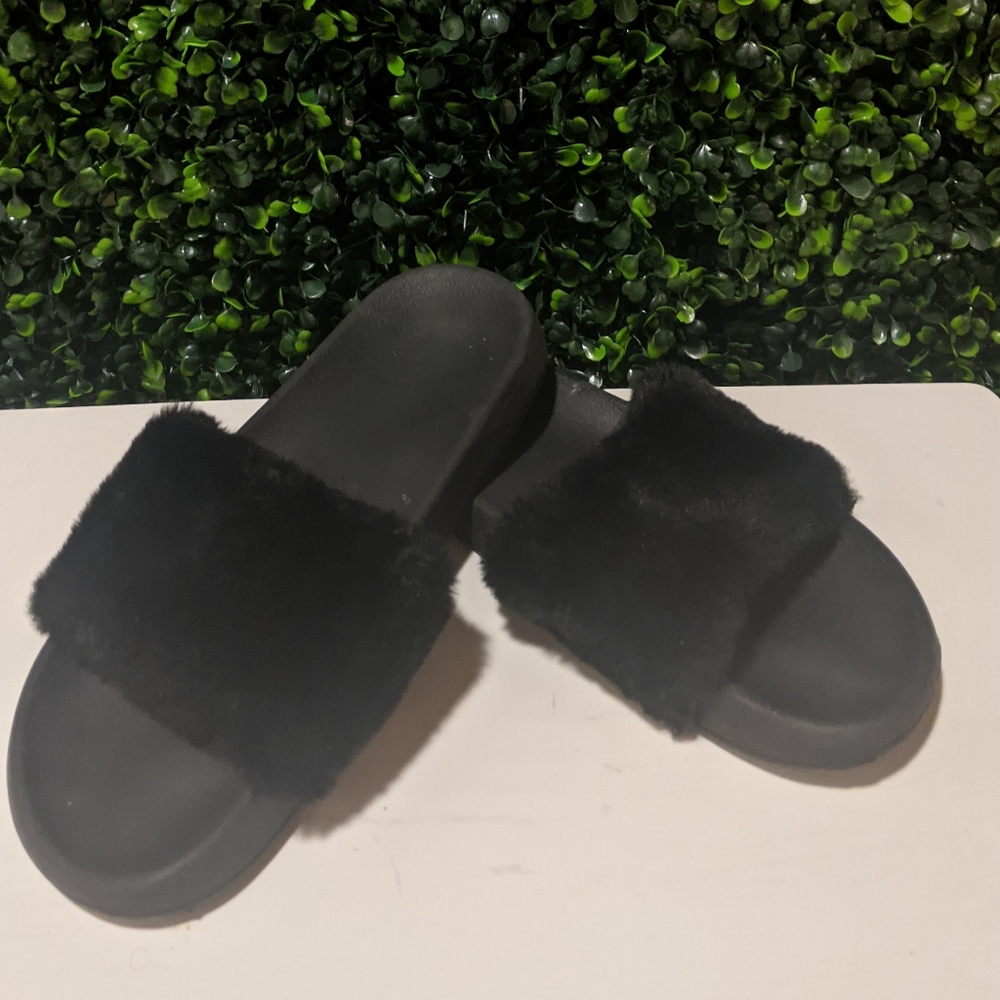 Black Fuzzy Slides